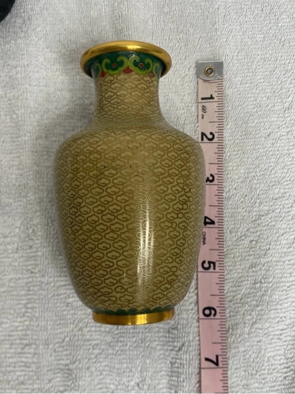 Vintage Chinese Traditional Mustard Floral Set of 2 Small Vases Contemporary - Picture 16 of 16
